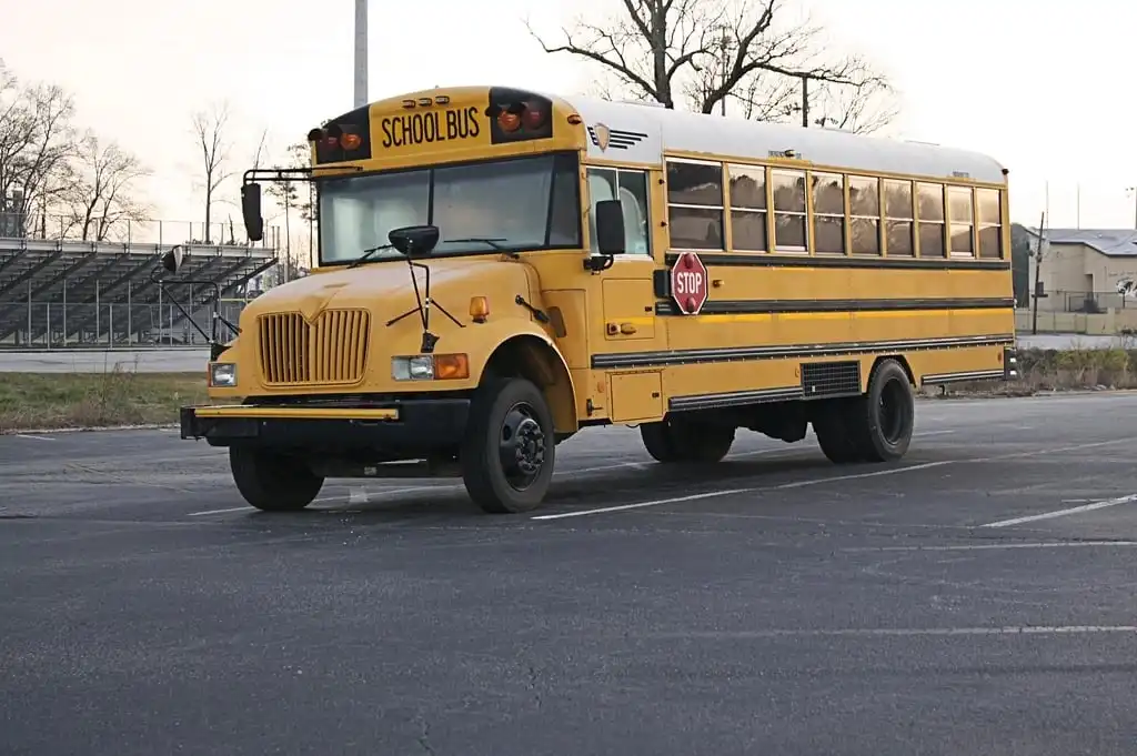 Yellow school bus